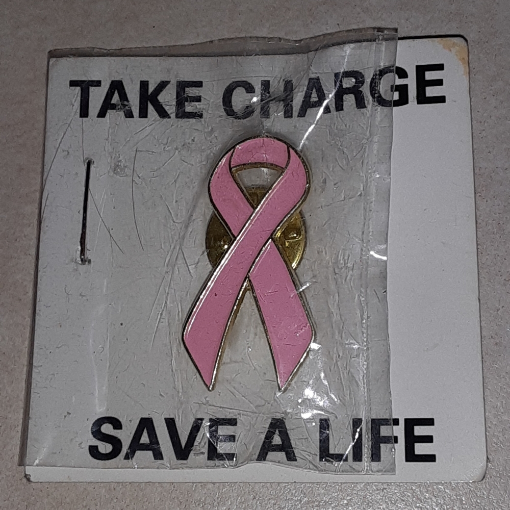 Breast cancer pin